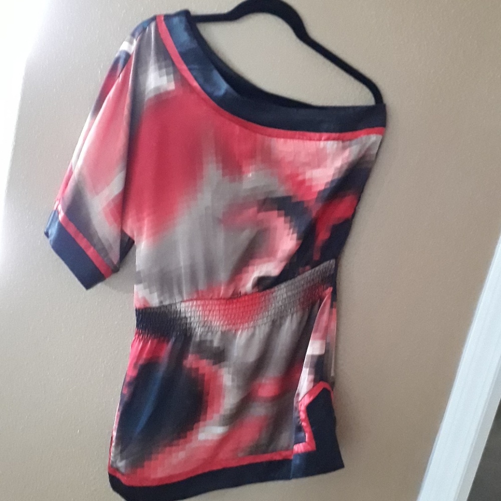 One shoulder blouse